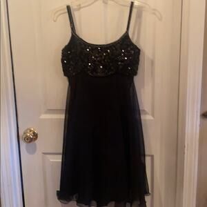 Mike Benet women’s 6 black beaded formal evening semi formal gown